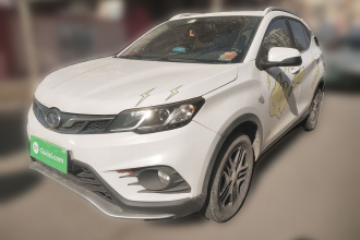 东南DX3 2016款 1.5L 手动尊贵型
