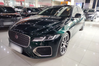 捷豹XFL 2024款 2.0T P250 两驱尊享豪华版