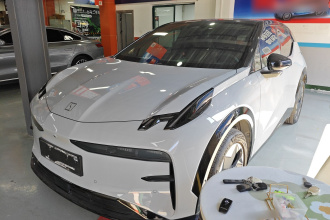 极氪X 2023款 后驱YOU版 4座