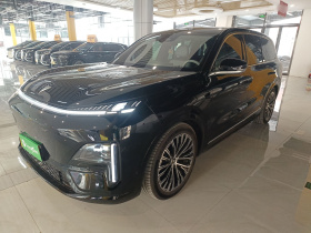 深蓝汽车 深蓝S09 2025款 后驱Ultra