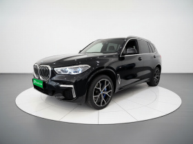 宝马X5 2022款 改款 xDrive 40Li M运动套装