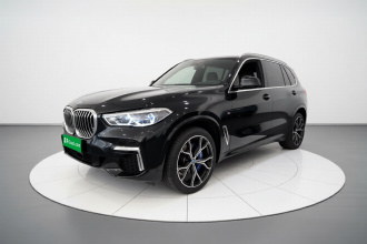 宝马X5 2022款 改款 xDrive 40Li M运动套装