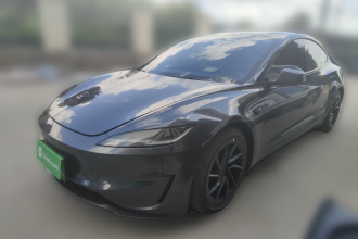 特斯拉 Model 3 2024款 高性能全轮驱动版