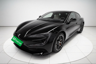 仰望U7 2025款 EV 四座旗舰版