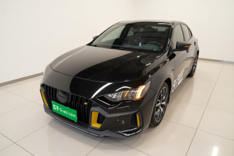 广汽传祺 影豹 2021款 270T DCT J16版