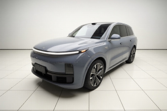 理想汽车 理想L8 2025款 Ultra 智能焕新版