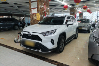 丰田 RAV4荣放 2023款 2.0L CVT两驱风尚版