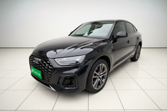 奥迪Q5L Sportback 2023款 40 TFSI 豪华型