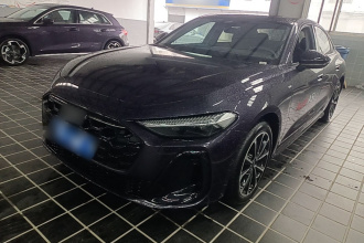 奥迪A5L 2026款 2.0T 运动版 Plus