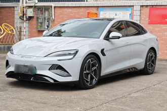 比亚迪 海豹 2022款 700km 长续航后驱版