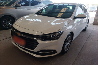 雪佛兰 科鲁泽 2022款 320 自动悦享天窗版