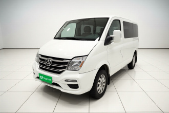 上汽大通MAXUS 新途V80 2021款 2.0T 手动经典傲运通短轴超低顶7/8/9座