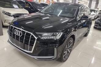 奥迪Q7 2023款 55 TFSI quattro S line运动型