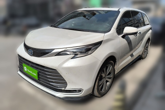 丰田 赛那SIENNA 2023款 2.5L混动 尊贵版