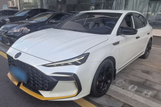 名爵 MG6 2021款 Pro 1.5T 自动Trophy豪华版