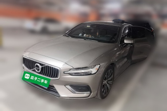 沃尔沃S60 2020款 T4 智远豪华版