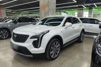 凯迪拉克XT4 2021款 28T 四驱铂金版