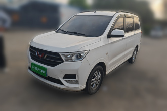 五菱汽车 五菱宏光 2021款 改款1.5L S舒适型 电动助力LAR