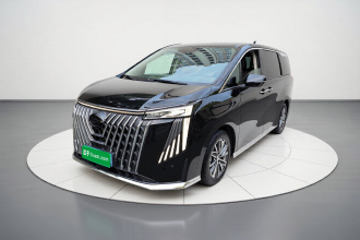 广汽传祺 传祺M8 2024款 大师系列 400T 至尊版