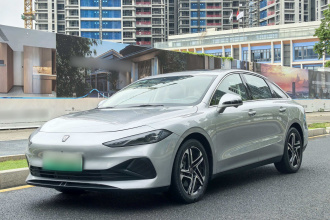 荣威D7 2023款 DMH 125km 旗舰版