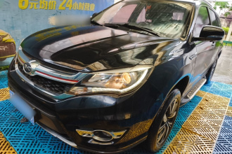 比亚迪S7 2017款 2.0T 自动尊贵型