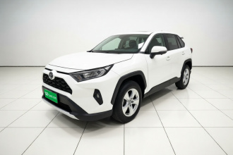 丰田 RAV4荣放 2024款 2.0L CVT两驱都市版
