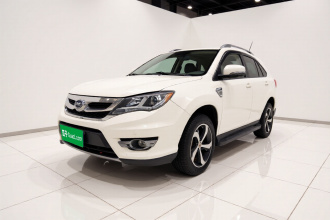 比亚迪S7 2015款 2.0T 升级版 自动尊贵型