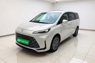 别克GL8新能源 2025款 陆尚 尊享版