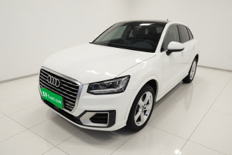 奥迪Q2L 2020款 35 TFSI 时尚致雅型
