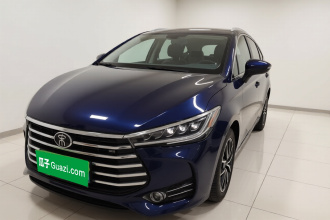 比亚迪 宋MAX 2017款 1.5T 自动智联精英型 7座