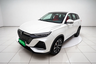长安X7 PLUS 2024款 1.5T 自动尊贵型 7座
