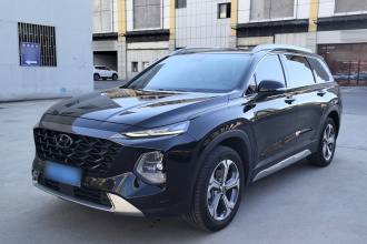 现代 胜达 2023款 旅行家 380T GDi 自动两驱GLX精英版