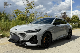 长安UNI-V 2022款 1.5T 智慧领航型