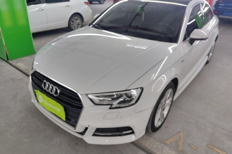 奥迪A3 2018款 30周年年型 Limousine 35 TFSI 时尚型