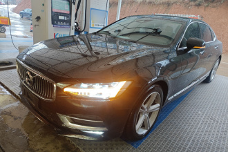 沃尔沃S90 2019款 T5 智逸版