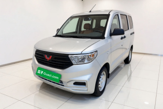 五菱汽车 五菱宏光V 2022款 1.5L劲取版电动助力LAR