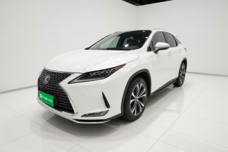 雷克萨斯RX 2020款 改款 300 四驱典雅版