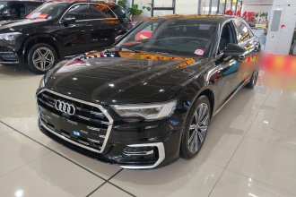 奥迪A6L 2023款 改款 45 TFSI 臻选动感型
