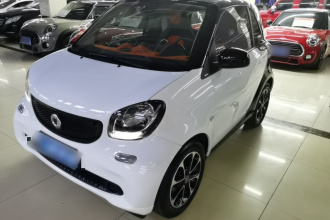 smart fortwo 2015款 1.0L 52千瓦硬顶激情版