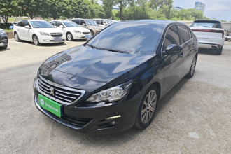 标致408 2014款 1.8L 自动豪华版
