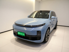 理想汽车 理想L8 2025款 Ultra 智能焕新版