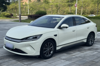 比亚迪 秦L 2025款 EV 470KM领先型