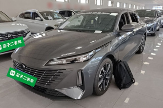 长安 逸动 2025款 蓝鲸 1.5T 500Bar尊贵型