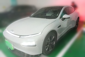 小鹏P7 2022款 670E+