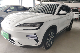 比亚迪 宋PLUS新能源 2023款 冠军版 EV 520KM 旗舰型