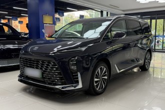 别克GL8新能源 2026款 陆尊 奢享版