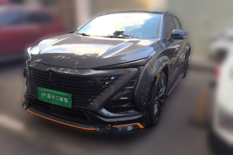 长安UNI-T 2022款 1.5T 运动版 尊贵型