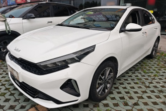 起亚K3 2023款 1.5L CVT豪华版