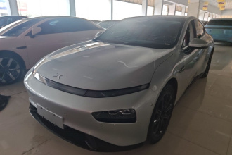 小鹏P7 2020款 670N