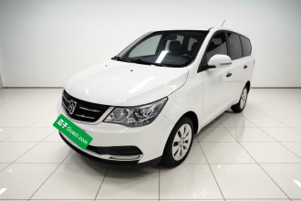 宝骏730 2016款 改款 1.5L 手动标准型 7座 国V